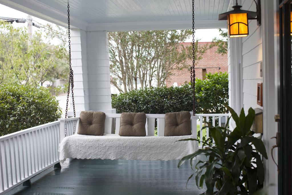 Cameron House Inn แมนทีโอ ภายนอก รูปภาพ