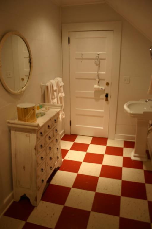 Cameron House Inn แมนทีโอ ภายนอก รูปภาพ